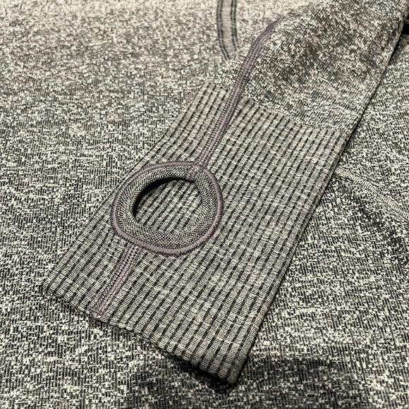 Lululemon Swiftly Tech Long Sleeve Top size 12 - Picture 4 of 6